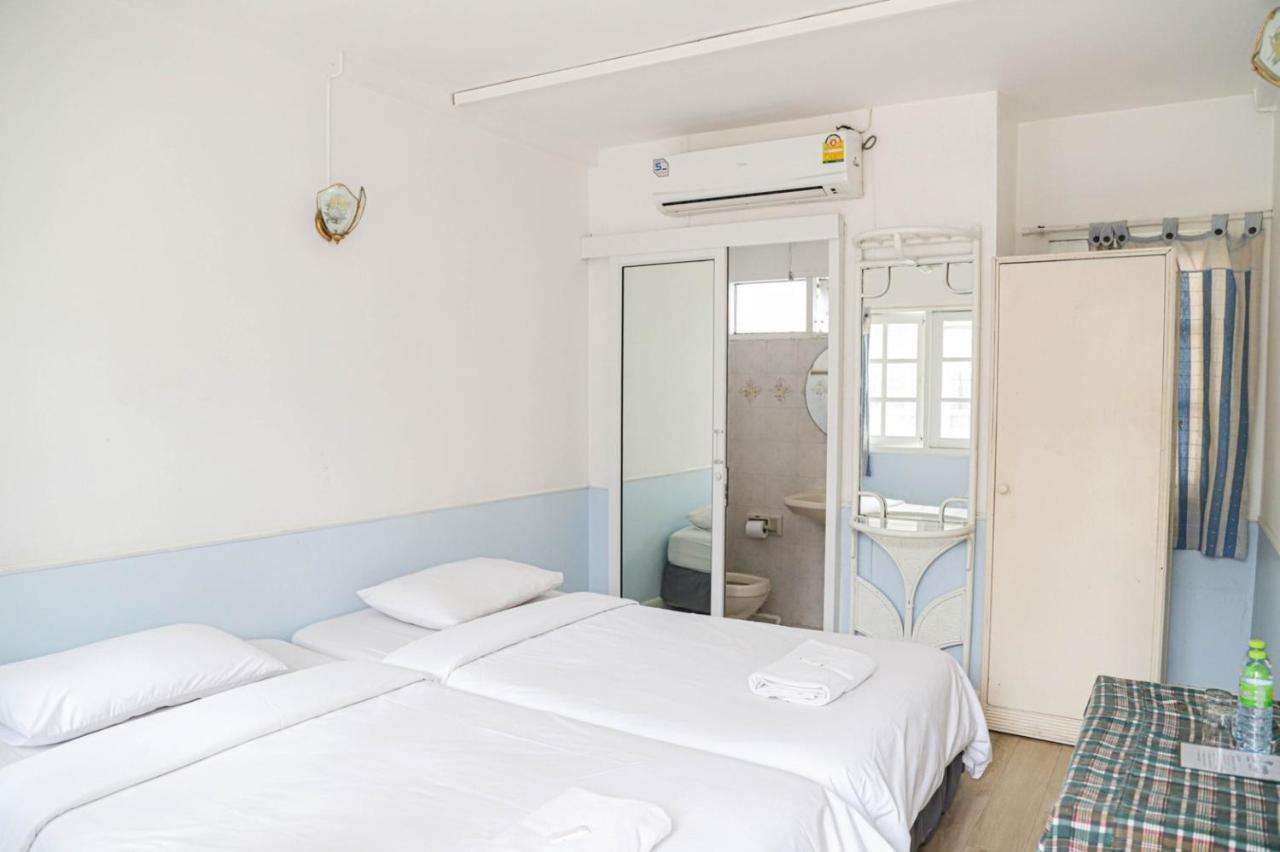 酒店 曼谷白色小屋旅舍